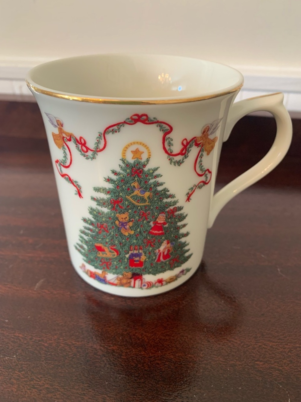 Lenox Festive Christmas Tree Porcelain Mug with Gold Trim